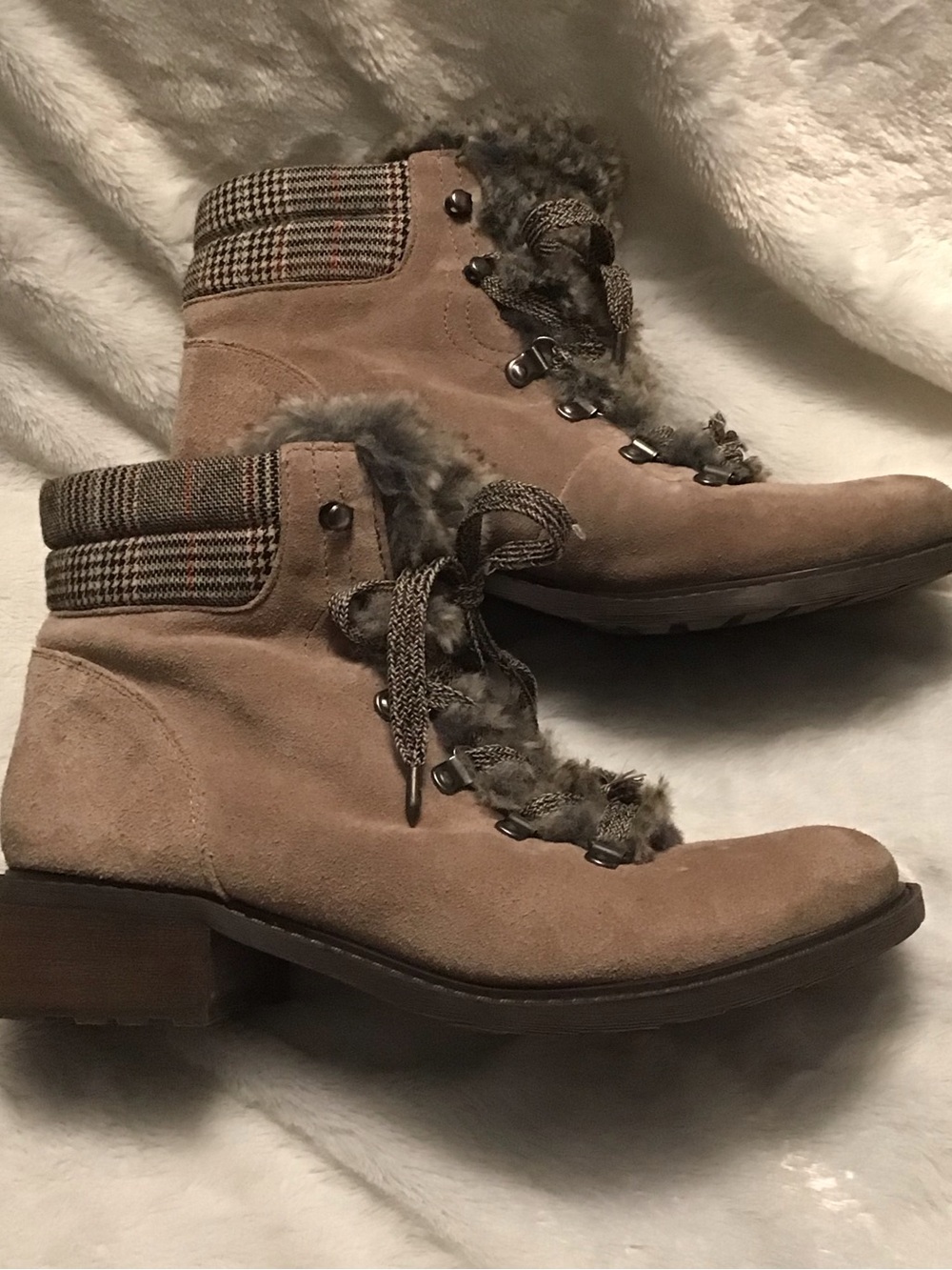 Sam Edelman Tan  Darrah Suede Boots  with Faux Fur Cuff.  Size 9